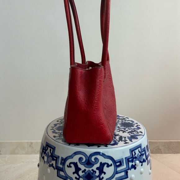 MIUMIU Fun Embossed Red Leather Purse - Picture 7 of 11